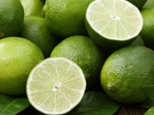 Você guardou limão errado a vida inteira: não é na geladeira e muito menos na fruteira; veja onde armazenar!