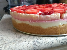 Torta de morango (com creme de morango)
