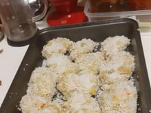 Nuggets de legumes com molho cremoso vegano
