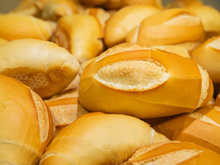 Pão com UM ingrediente e ZERO carboidratos é a melhor receita viral para um café da manhã muito proteico e com baixas calorias