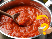 Nem açúcar, nem leite: esse é o truque simples para reduzir a acidez do molho de tomate caseiro sem aumentar as calorias