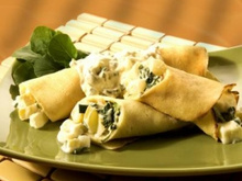 Panqueca de pêra, agrião e queijo branco