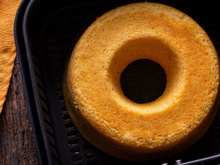 5 sobremesas na airfryer para fazer doces deliciosos sem precisar ligar o forno