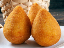 Coxinha tradicional de frango