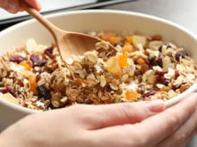 Você pode estar consumindo aveia errado! Veja o jeito certo e receitas simples para aproveitar todos os benefícios