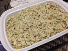 Macarrão com ervas finas e frango