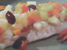 Pescada em cobertor de legumes