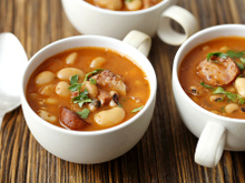 Feijão-branco com carne-seca: confira a receita