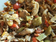 Berinjela de forno para comer como antepasto