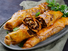 Nem massa folhada, nem massa de pastel: uma receita de charuto de carne incrivelmente saudável e crocante