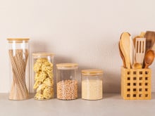 Organize sua cozinha com estilo minimalista: kit de potes de vidro com 34% OFF