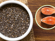 Você sabia que as sementes de chia têm mais ômega-3 por porção do que o salmão? Mas tem um detalhe aí...