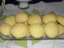 Pão de queijo fácil