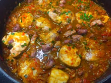 Moqueca ao molho de camarão ao vinho