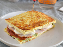 Uma receita leve e rica em proteínas que preparo com apenas dois ingredientes para um jantar saudável em poucos minutos