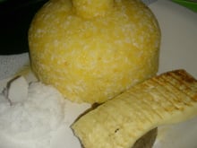 Cuscuz com coco ralado e carne de sol