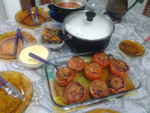 Tomates ao forno recheados