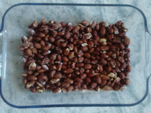 Amendoim salgado torrado no micro-ondas