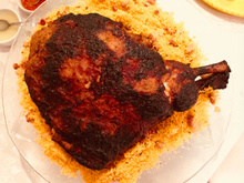 Pernil suíno semi-desossado na cerveja