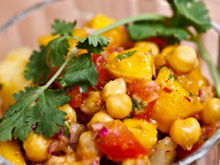 Salada de manga e grão-de-bico