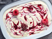 Pavê de cheesecake de morango com cream cheese e geleia: dois doces em um para inovar no Natal