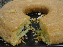 Bolo simples de coco