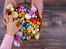 Alerta aos pais: saiba como controlar o desejo dos seus filhos por doces e guloseimas em excesso nesse Dia das Crianças