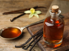 Qual a diferença entre essência e extrato de baunilha e como usar cada um