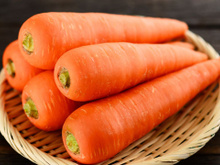 Nem cozida, nem assada: o melhor jeito de cozinhar cenoura para preservar todos os nutrientes