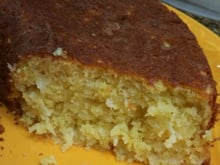 Bolo de farinha de tapioca com milho