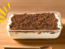 Sobremesa gelada, rápida e crocante: é só bater os ingredientes no liquidificador pra fazer esse mousse maravilhoso!