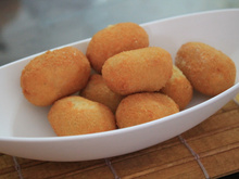 Salgadinho de carne e salsicha