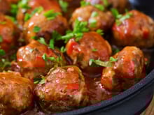 Ao invés de pães, coloque isso nas suas almôndegas, é assim que eu as faço agora