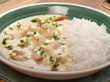 Essa receita se tornou um dos meus almoços de domingo favoritos: frango com creme de batata para impressionar qualquer um!