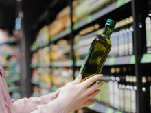 Depois de baixar as expectativas, o mercado de azeite de oliva encontrou algo surpreendente: os preços estão subindo novamente