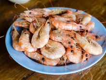 Como melhorar camarões ao alho com o truque de uma estrela Michelin e os conselhos da avó