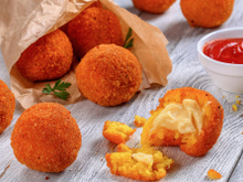 Bolinho de arroz com massa de batata: como fazer