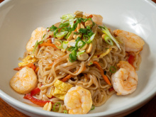 Há mais de 1 ano como macarrão manhoso toda semana, desde que vi no filme Fome de Sucesso, na Netflix. Receita tem molho denso; aprenda a fazer!