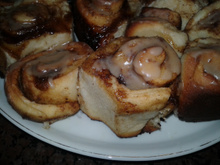 Enrolados de canela (cinnamon rolls)