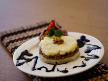 Madalena (picadinho de carne moída com purê de batatas ao forno)