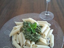 Molho pesto com castanha do Pará