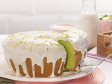 Bolo verde de limão: além de lindo, vai deixar a hora do lanche ainda mais gostosa!