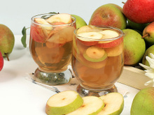 Benefícios do suco de pera com maçã: junte essas duas frutas simples e tenha uma bebida PODEROSA