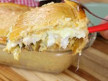 Essa combinação eu aprendi com a minha avó e não largo mais: empadão de palmito com bacon muito cremoso e fácil