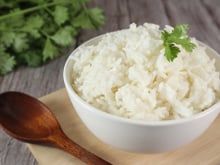 Como preparar arroz: descubra se você deve ou não lavá-lo