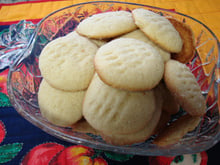 Bolachas de queijo parmesão do Lúcio Cezar