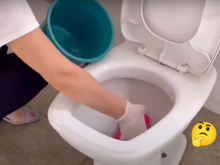 Aqui estão todas as dicas de limpeza para que o vaso sanitário pareça novo e fique bem branquinho