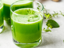 Como fazer o poderoso smoothie "sugador de barriga" que estimula o sistema digestivo: receita fácil de 3 ingredientes