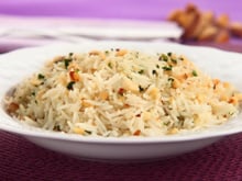 Arroz basmati com castanha-do-pará e cheiro-verde