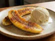 Banana assada na airfryer com canela e açúcar: sobremesa perfeita com só 3 ingredientes